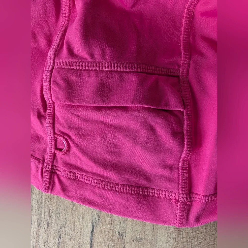 Lululemon Run Trail Tech Pullover Size 6 Raspberry - Picture 5 of 5